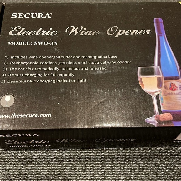 Electric Wine Opener, New in Box - Picture 2 of 6